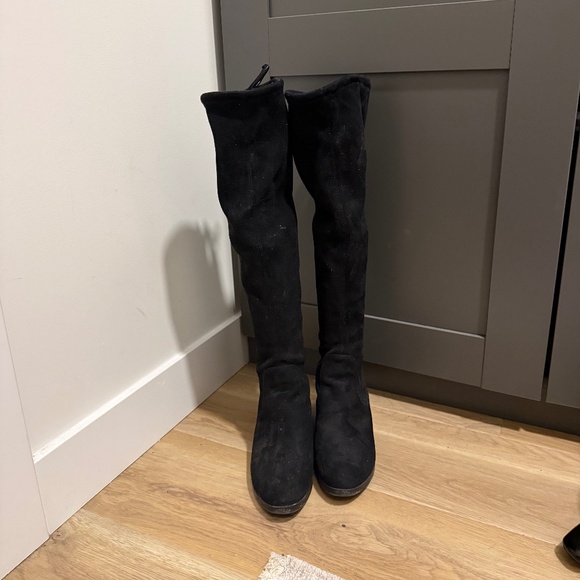 ZARA Knee Length Faux Suede Flat Boots - Picture 1 of 3